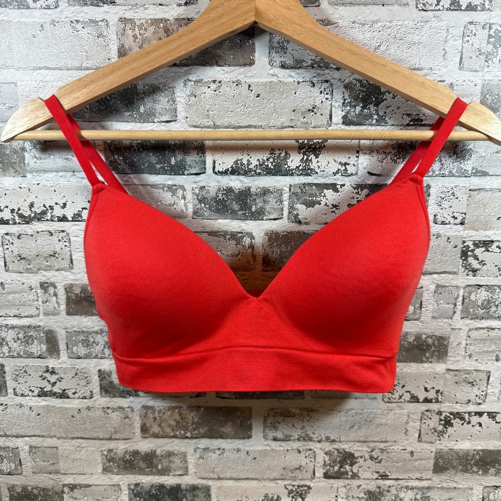 Third Love Red‎ Seamless Lifting Wireless Bra Size M
